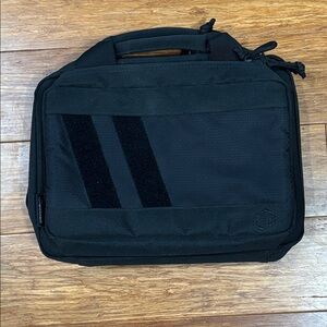 NWT Savior Equipment Double Pistol Range Bag Tactical Case Black
